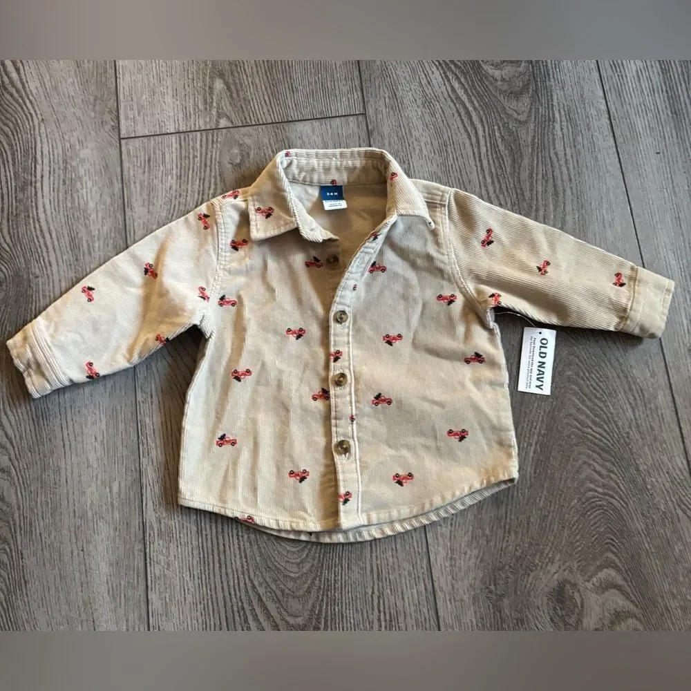 Old Navy Beige Kids Button Down Shirt with Red Christmas truck